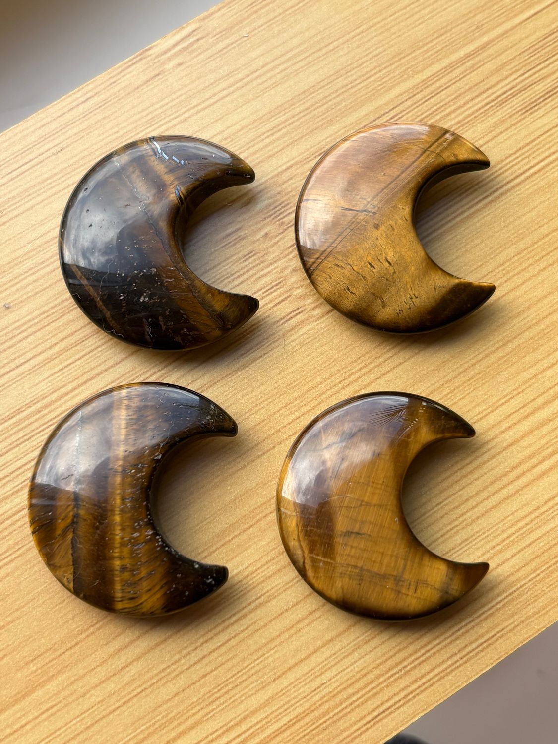 Edelsteen maantjes (3cm)