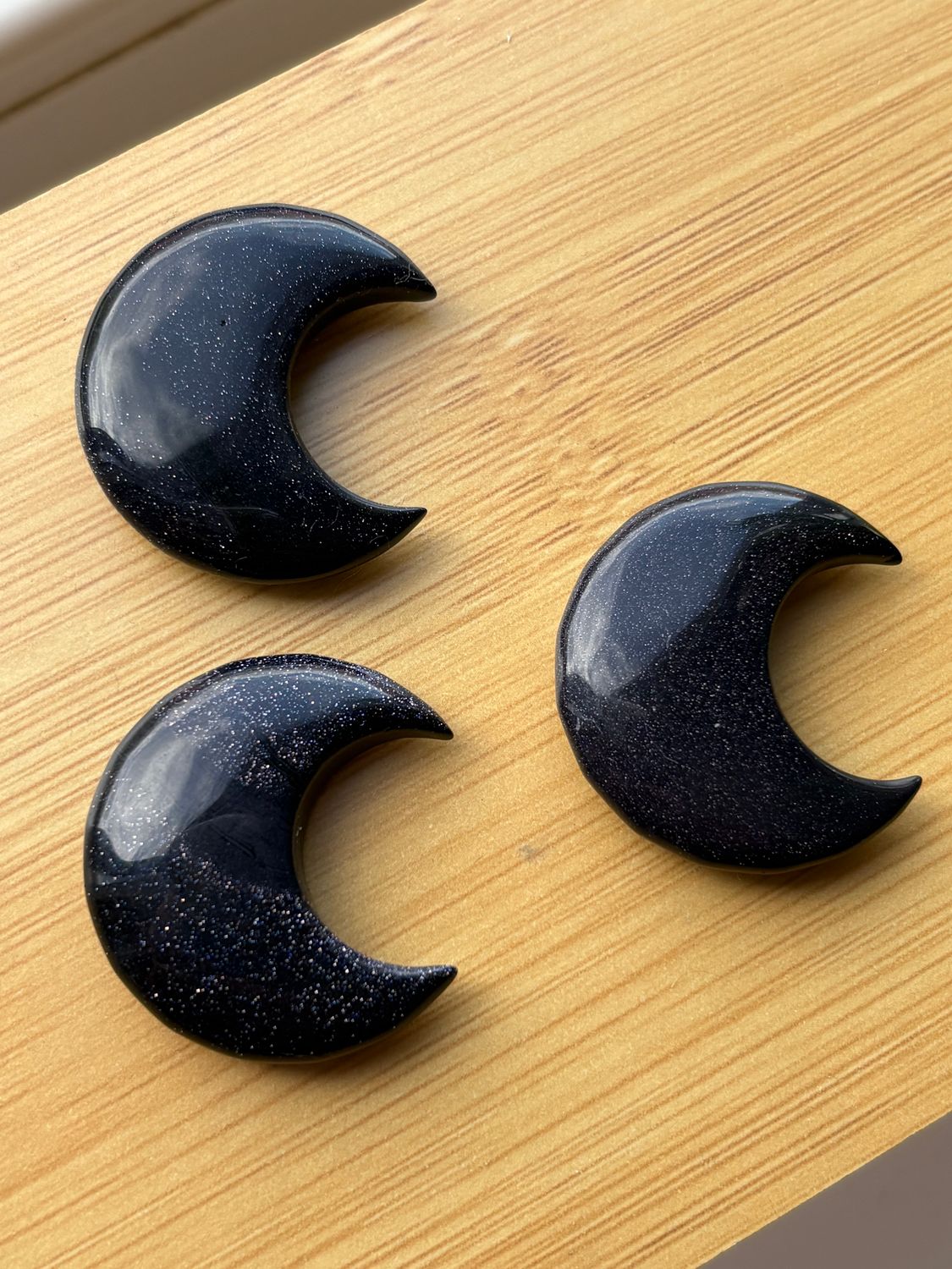 Edelsteen maantjes (3cm)