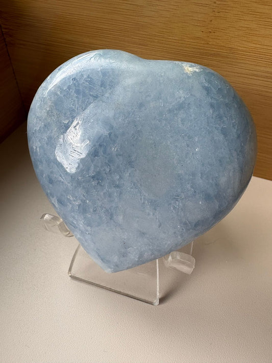 Blauwe calciet hart